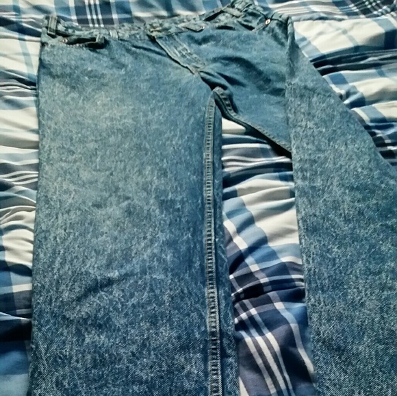 Levis Other - Tall authentic levis, hard to find size: 36"length